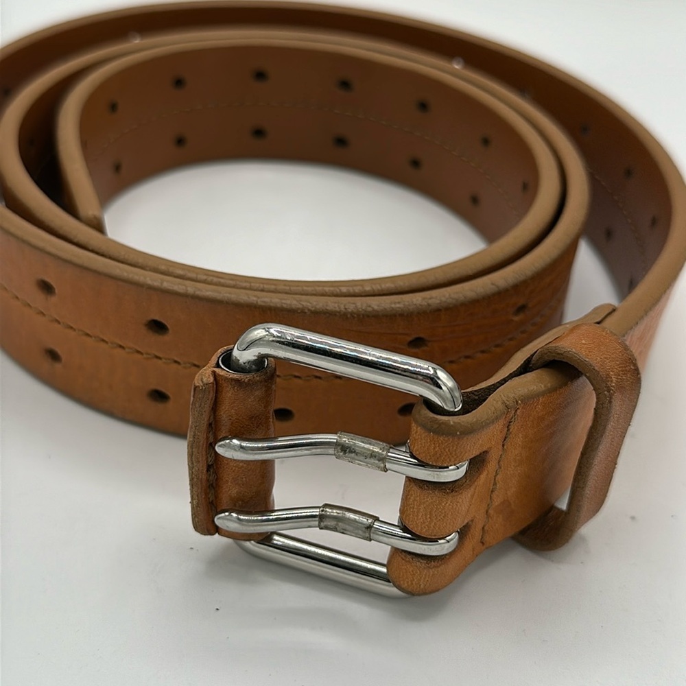 Shinola Detroit rare two-prong tan leather belt, size 42 - Picture 2 of 9